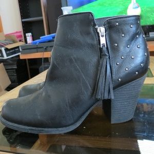 OlsenBoye Black Studded Back Booties Size 9